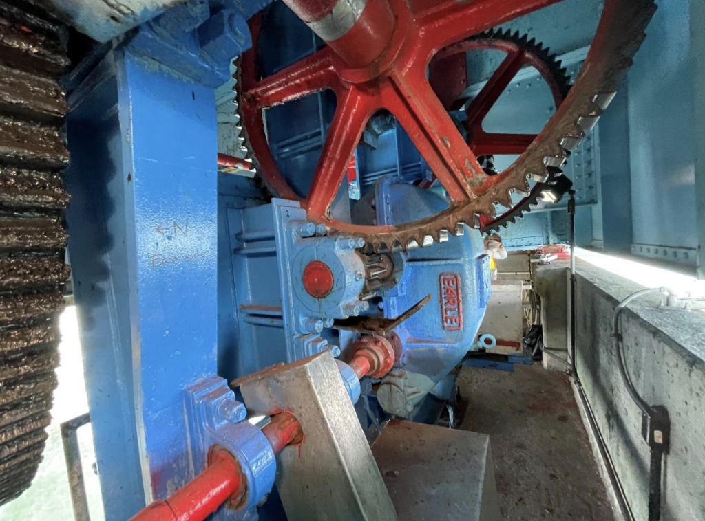 View of bascule pinion gear assembly